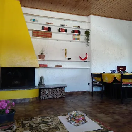Marzy's Flat Apartment Quartu SantʼElena
